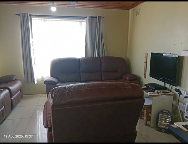 4 BEDROOM FREESTANDING FOR SALE IN NEWHOLME